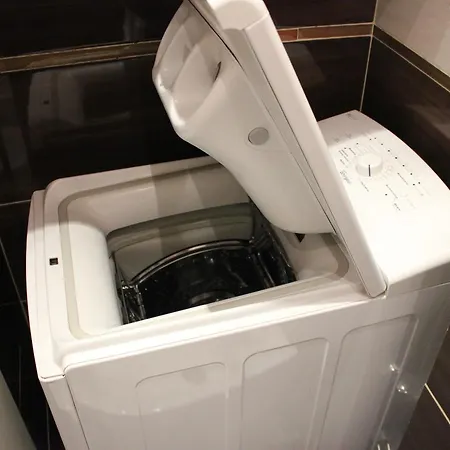 On Bernarda Meretyna Lejlighed Lviv