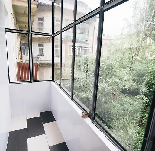 Apartment On Bernarda Meretyna *